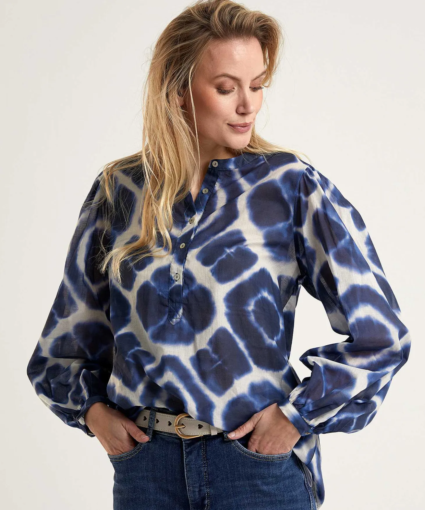 0039 Italy Blouse Batikprint Anni