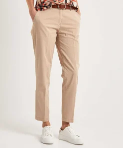 Brax Cropped Ultra Light Chino Maron