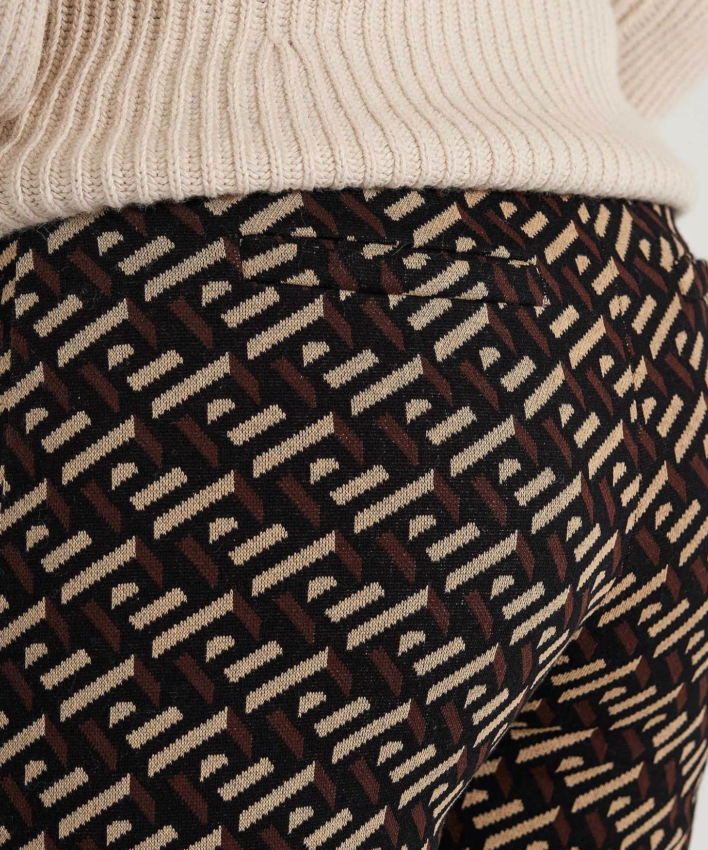 Giulia E Tu Flared Broek Grafisch Jacquard