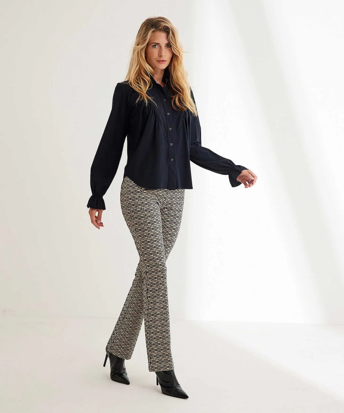 Jane Lushka Blouse Travelstof Roberta