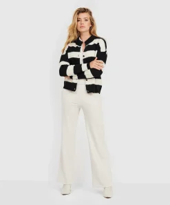 Kyra Vest Streep Kelly
