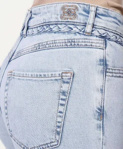 Rosner Kick Flare Jeans Audrey 1
