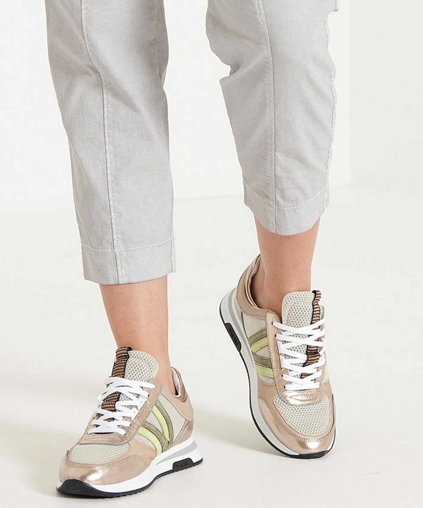 Via Vai Metallic Sneaker Nora Vibe